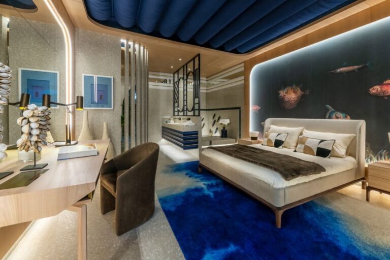 Penthouse Design: Architecture on Top of the World - ArchDaily - Contemporary Penthouse Apartment With Modern Art Gallery And Luxury Features And Design And Art And Design And Art